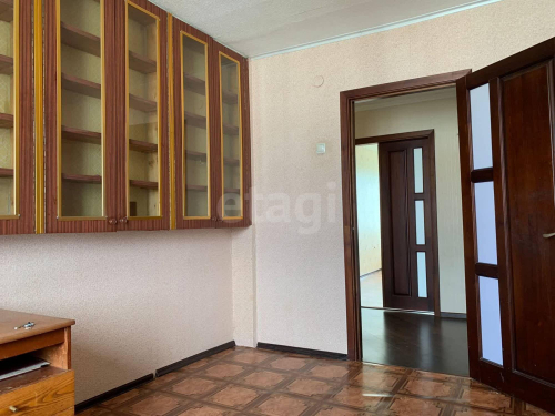 Продажа 3-комн квартиры Парковая улица, 6а