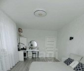 3-комн, 101кв м, этаж 4/5 улица Лаврова, 14