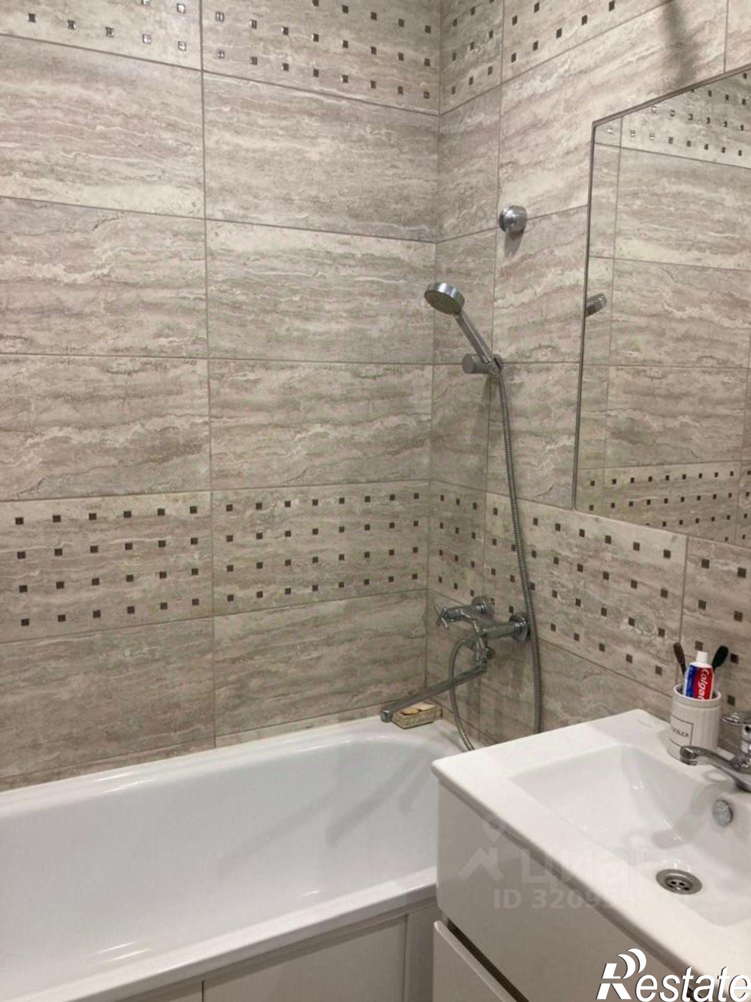 Купить квартиру за 6 280 000 рублей на Кирпичная улица, 31