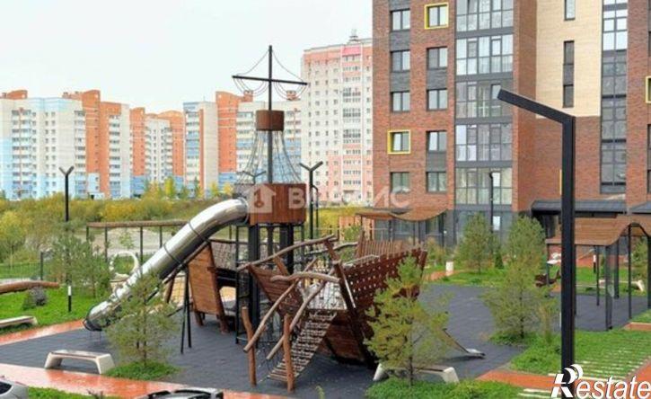 3-комн квартира ул Пугачева, 83,  д. 83