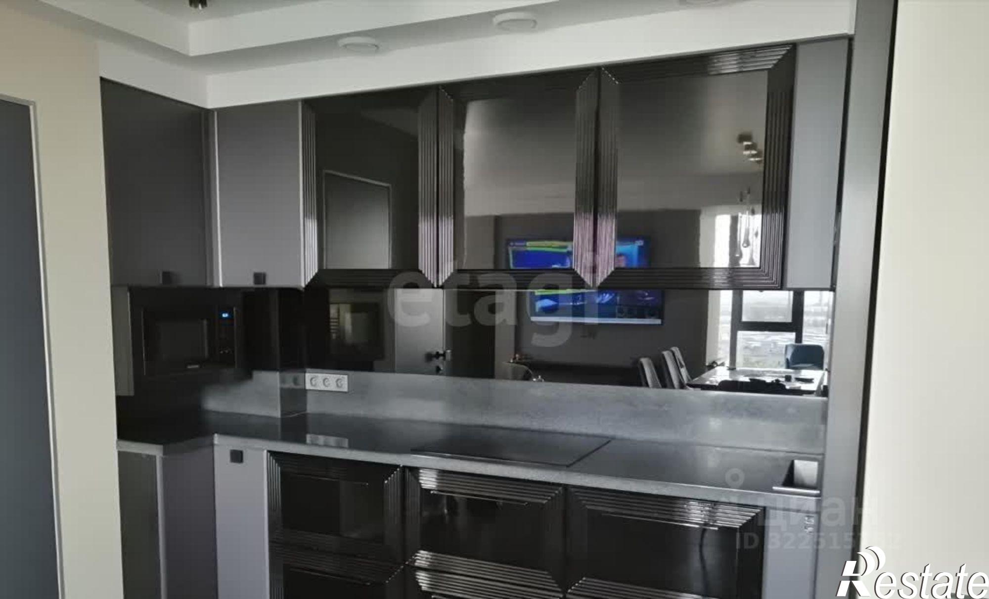 Купить квартиру за 13 500 000 рублей на Возрождения улица, 86А