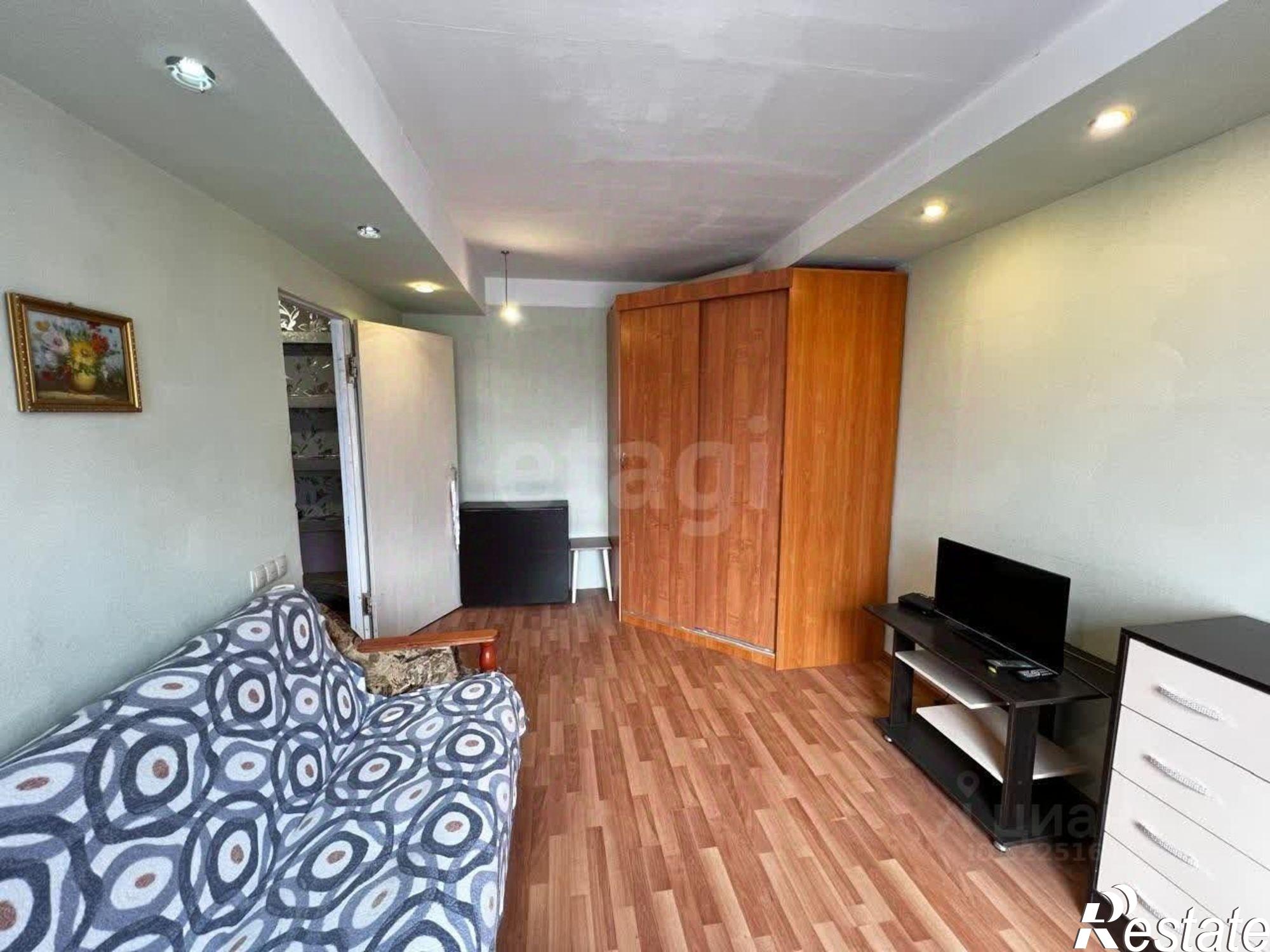 Купить квартиру за 2 300 000 рублей на ул Вологодская, 8