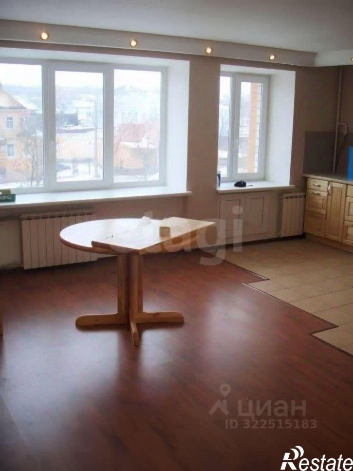 2-комн квартира Октябрьская улица, 27,  д. 27