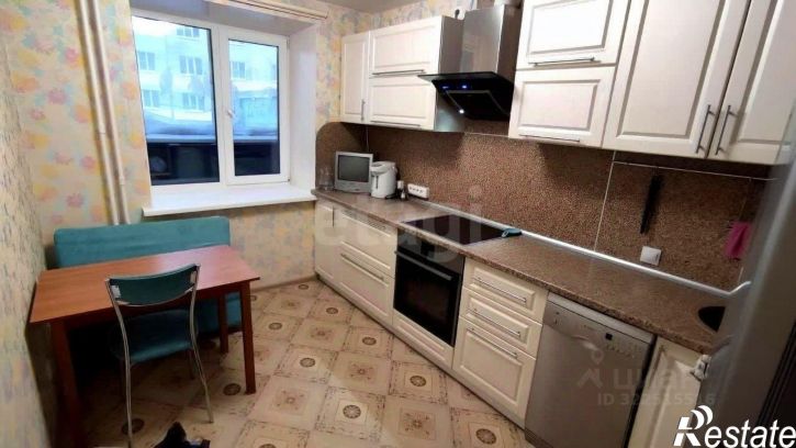 3-комн квартира улица Лаврова, 9А,  д. 9А