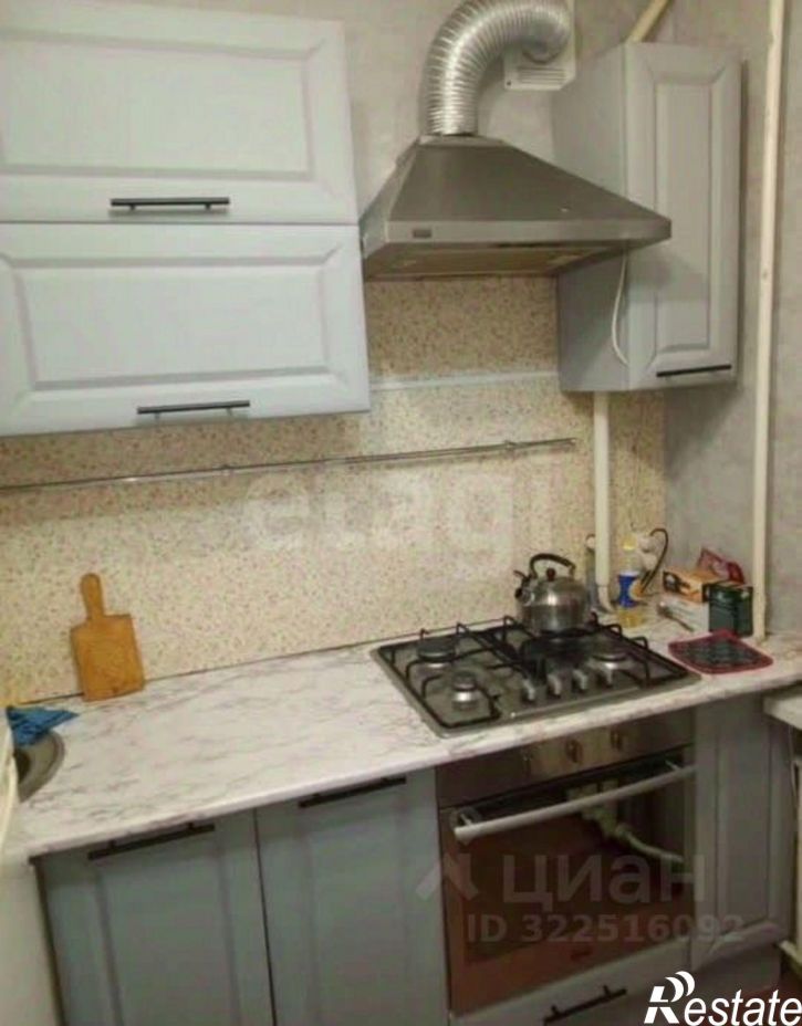 2-комн квартира Медуницинская улица, 19,  д. 19