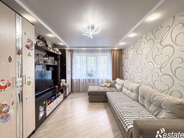 3-комн квартира улица Панкратова, 64,  д. 64