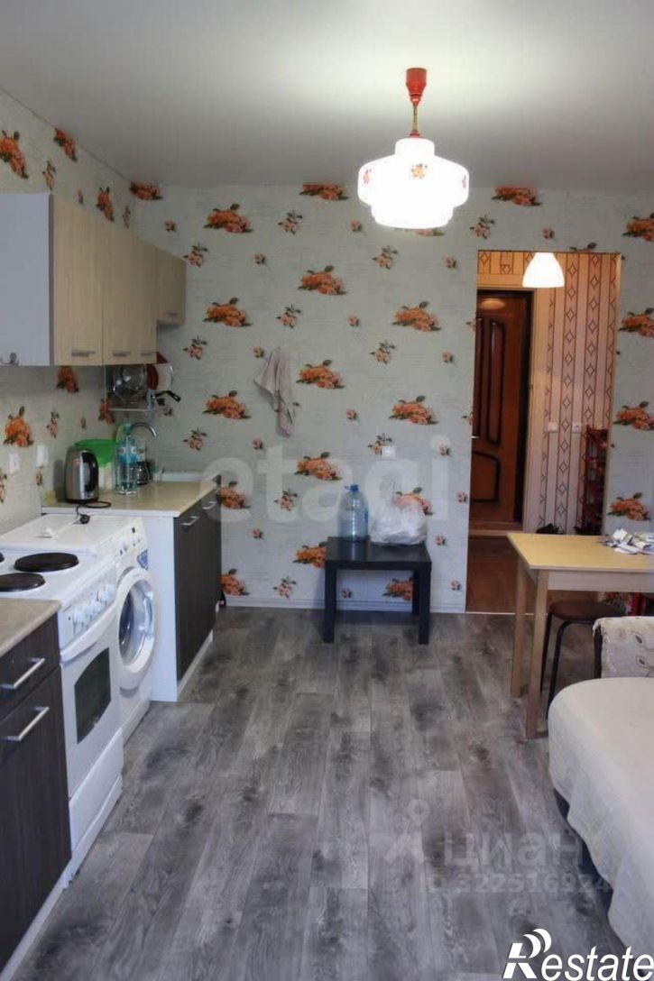 1-комн квартира улица Лаврова, 9,  д. 9