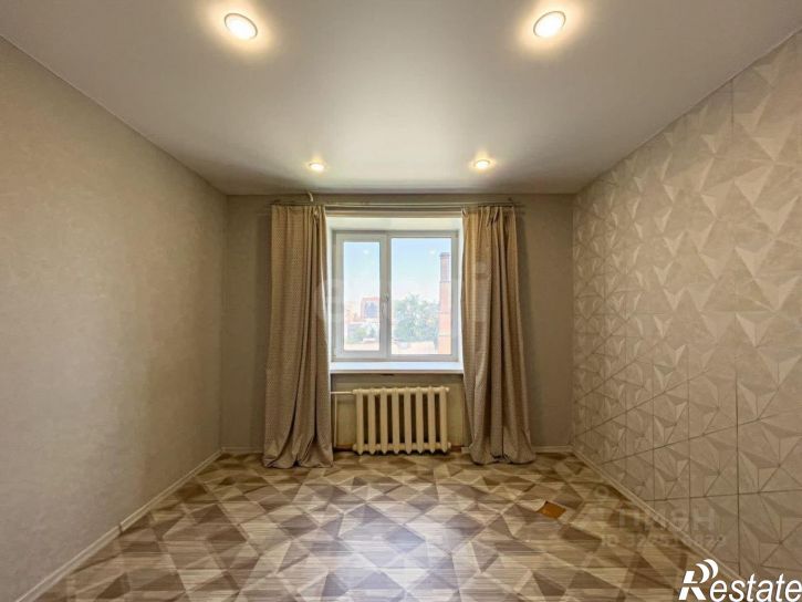 3-комн квартира ул Южакова, 13,  д. 13