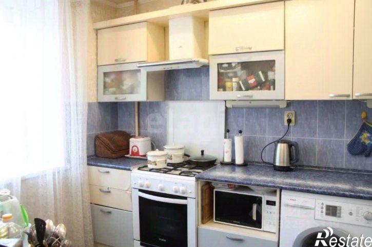 3-комн квартира ул Казакова, 11,  д. 11