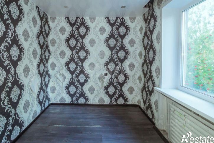 4-комн квартира улица Южакова, 61,  д. 61