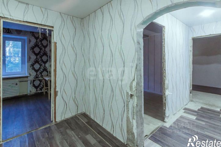 4-комн квартира улица Южакова, 61,  д. 61