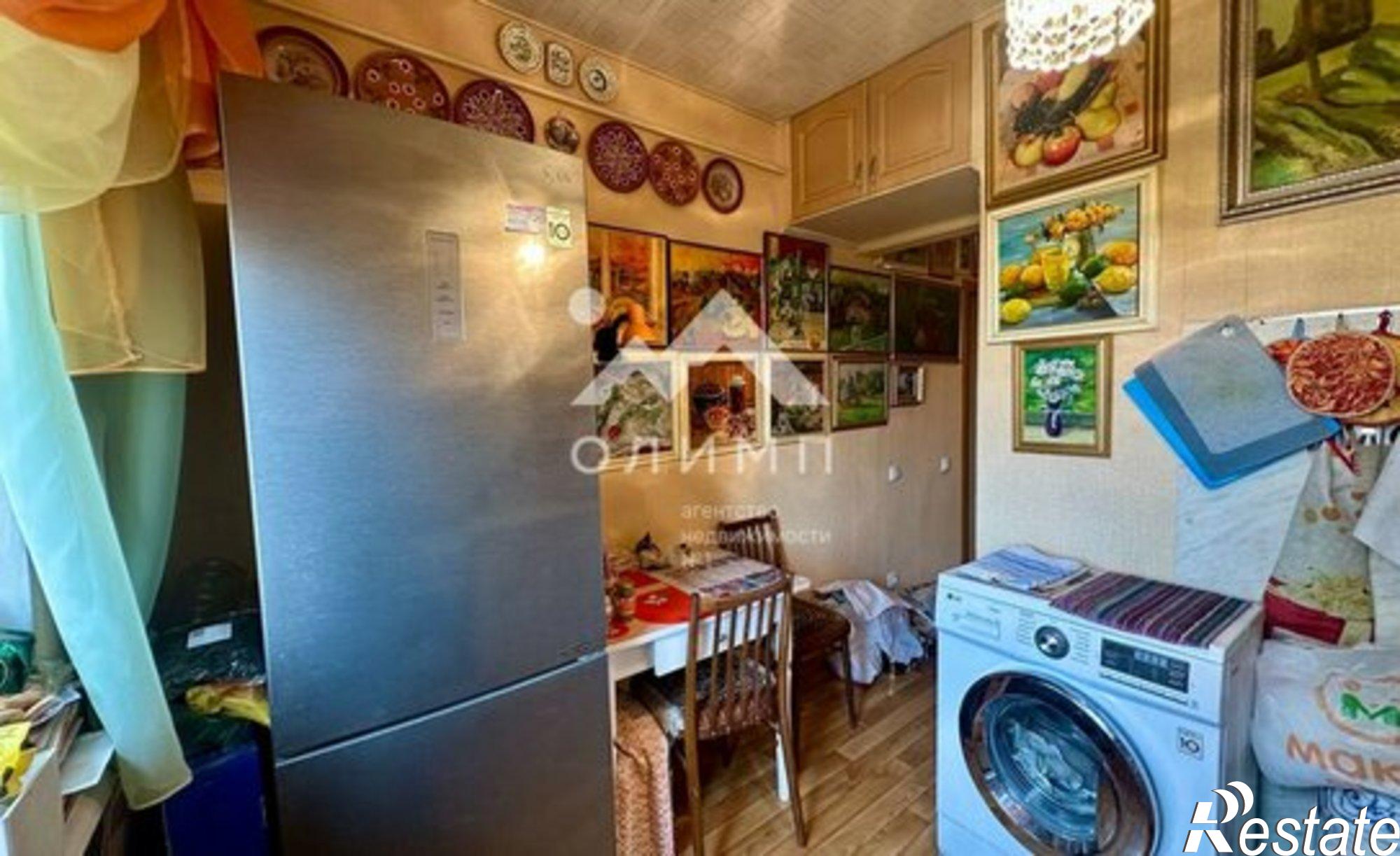 Купить квартиру за 4 000 000 рублей на Тепличный микрорайон, 1