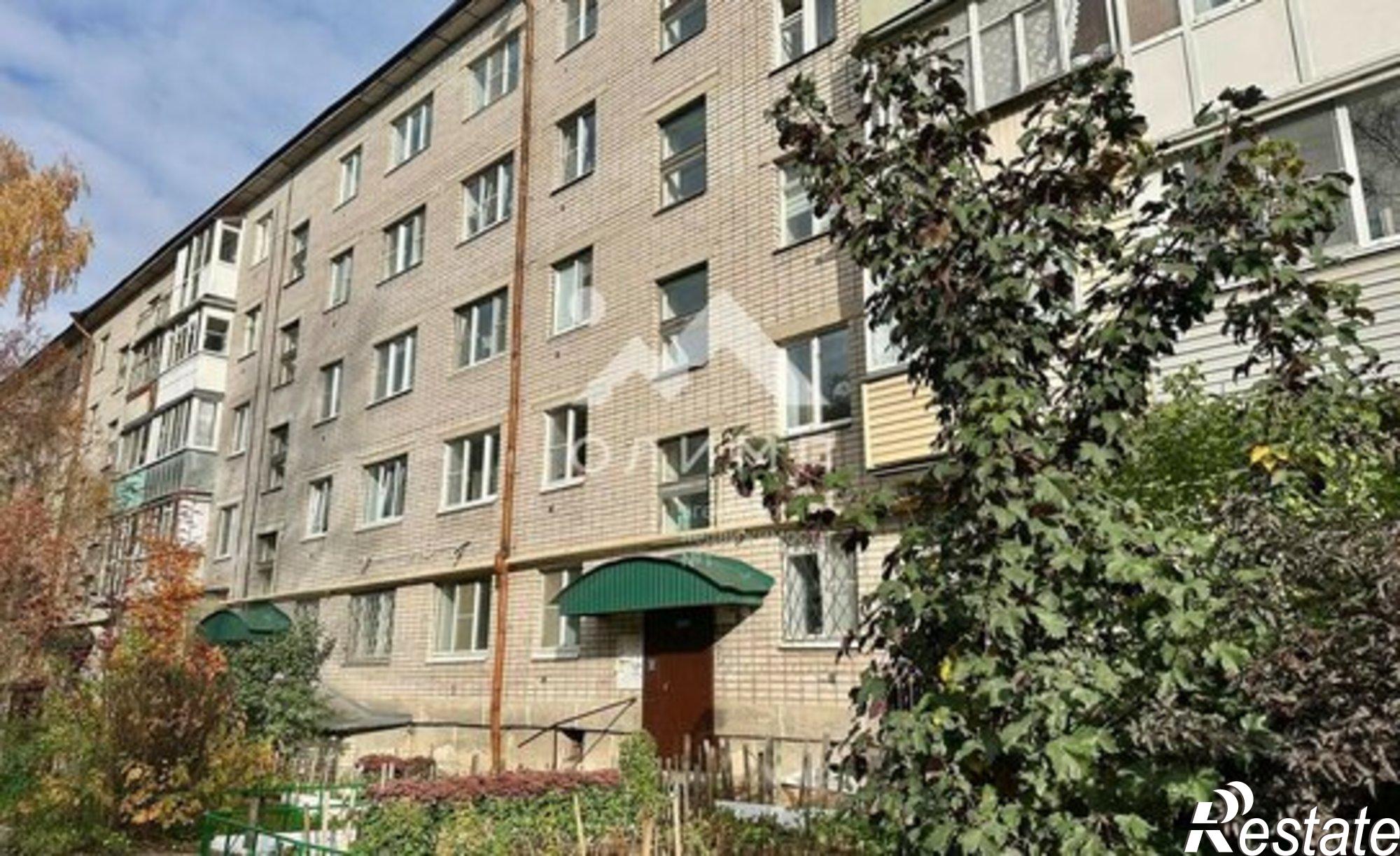 Купить квартиру за 4 000 000 рублей на Тепличный микрорайон, 1