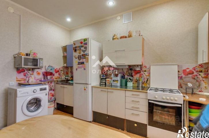 4-комн квартира улица Беляева, 20,  д. 20