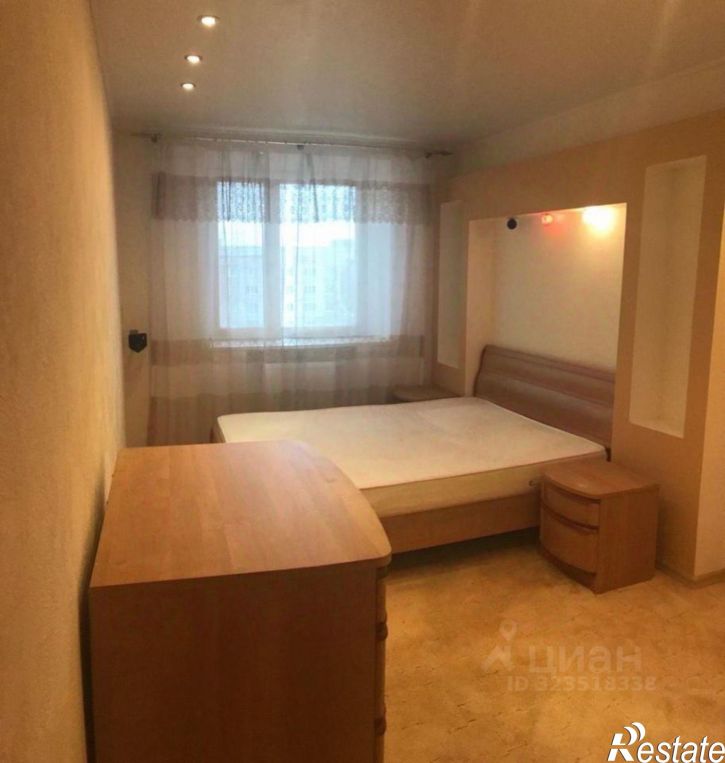 2-комн квартира улица Сергея Преминина, 1,  д. 1