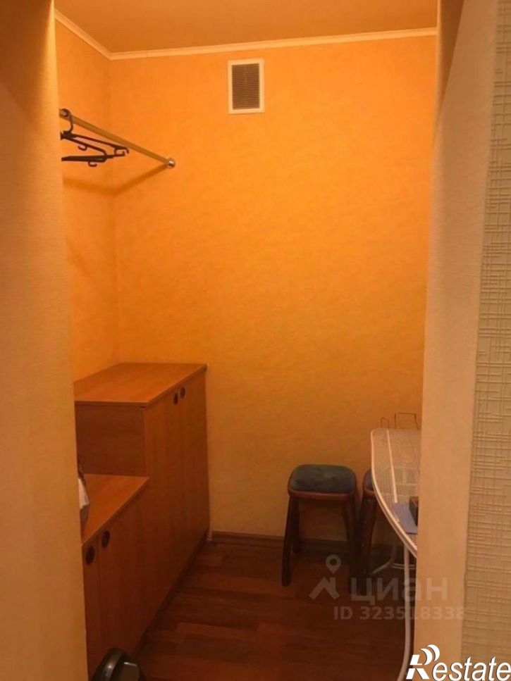 2-комн квартира улица Сергея Преминина, 1,  д. 1