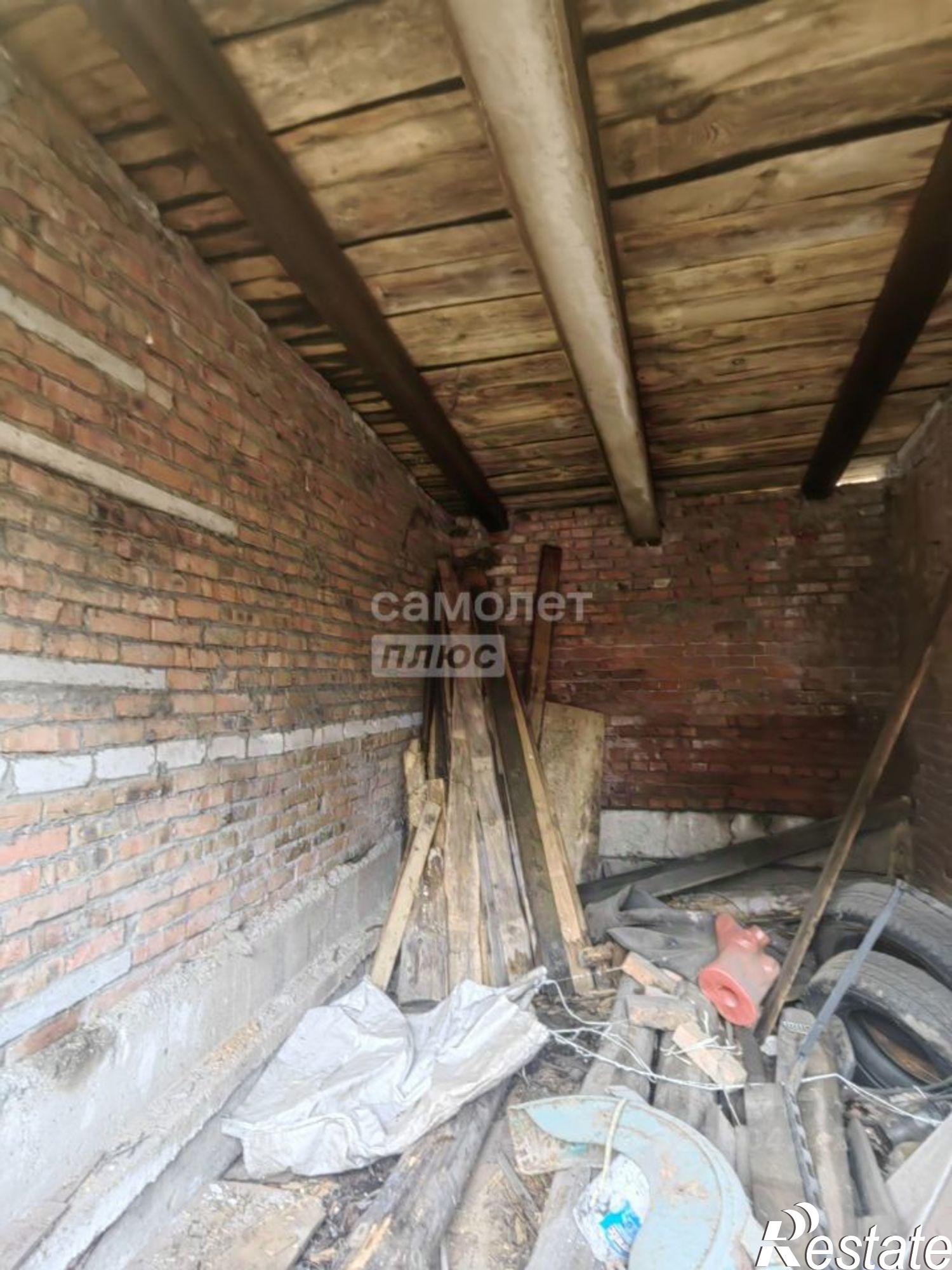 Купить гараж, место в паркинге за 390 012 рублей на ул Ленинградская, 148а