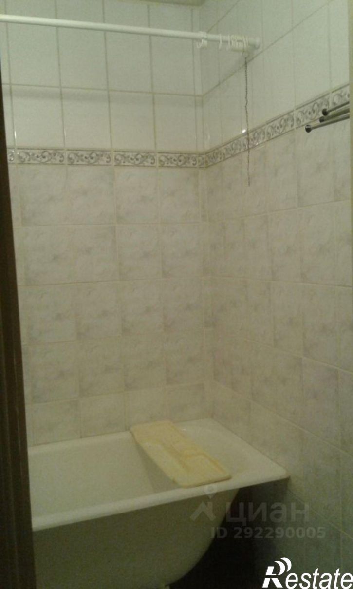 2-комн квартира улица Возрождения, 34,  д. 34