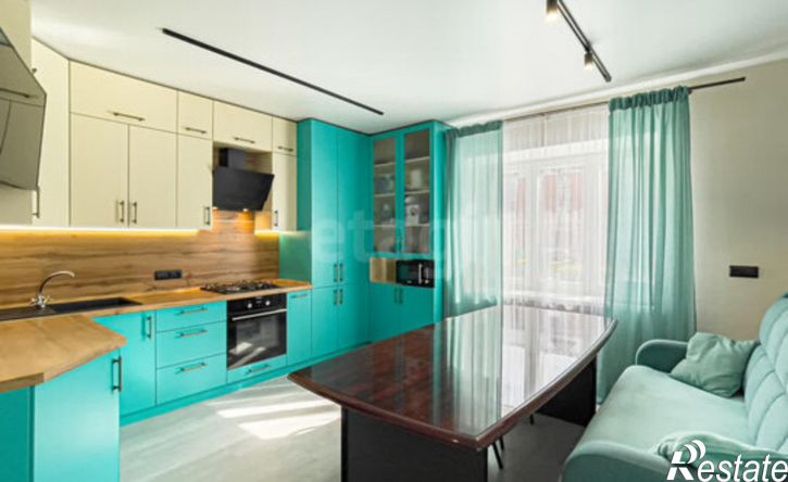 3-комн квартира набережная 6-й Армии, 43А,  д. 43А