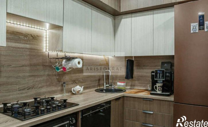 3-комн квартира Новгородская улица, 37,  д. 37