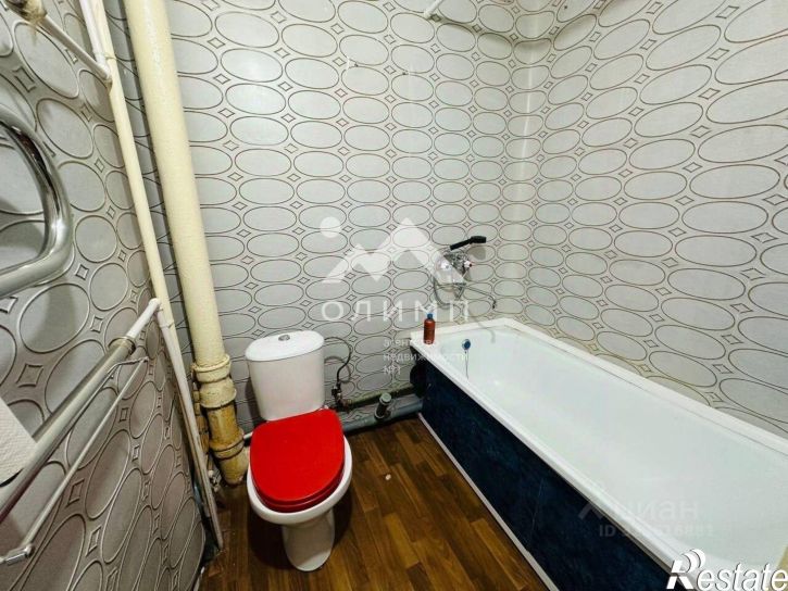 1-комн квартира улица Лаврова, 10,  д. 10