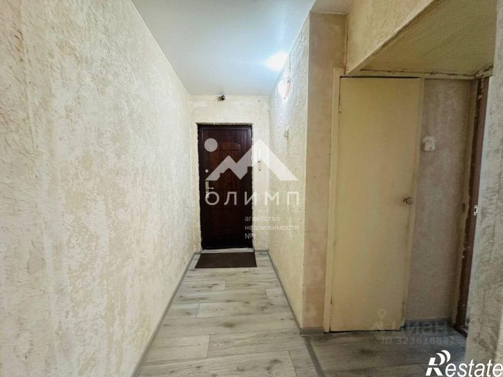 1-комн квартира улица Лаврова, 10,  д. 10