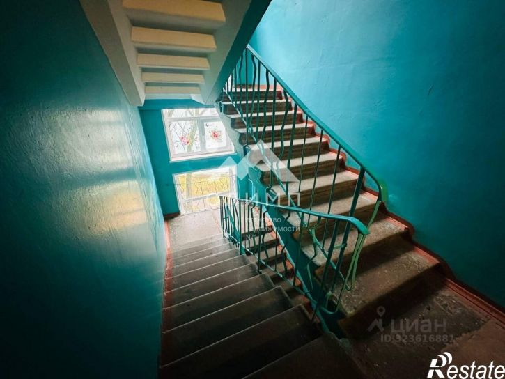 1-комн квартира улица Лаврова, 10,  д. 10