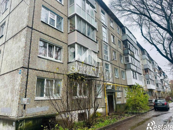 1-комн квартира улица Лаврова, 10,  д. 10