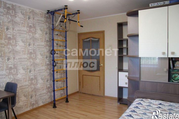 3-комн квартира ул Казакова, 11,  д. 11