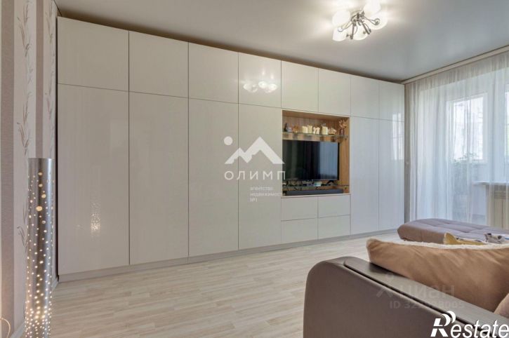 2-комн квартира улица Маршала Конева, 4,  д. 4