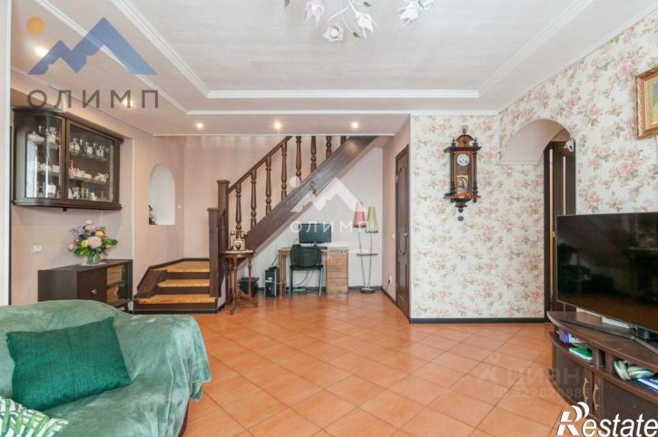 4-комн квартира Вологда, Ленинградская улица, 150