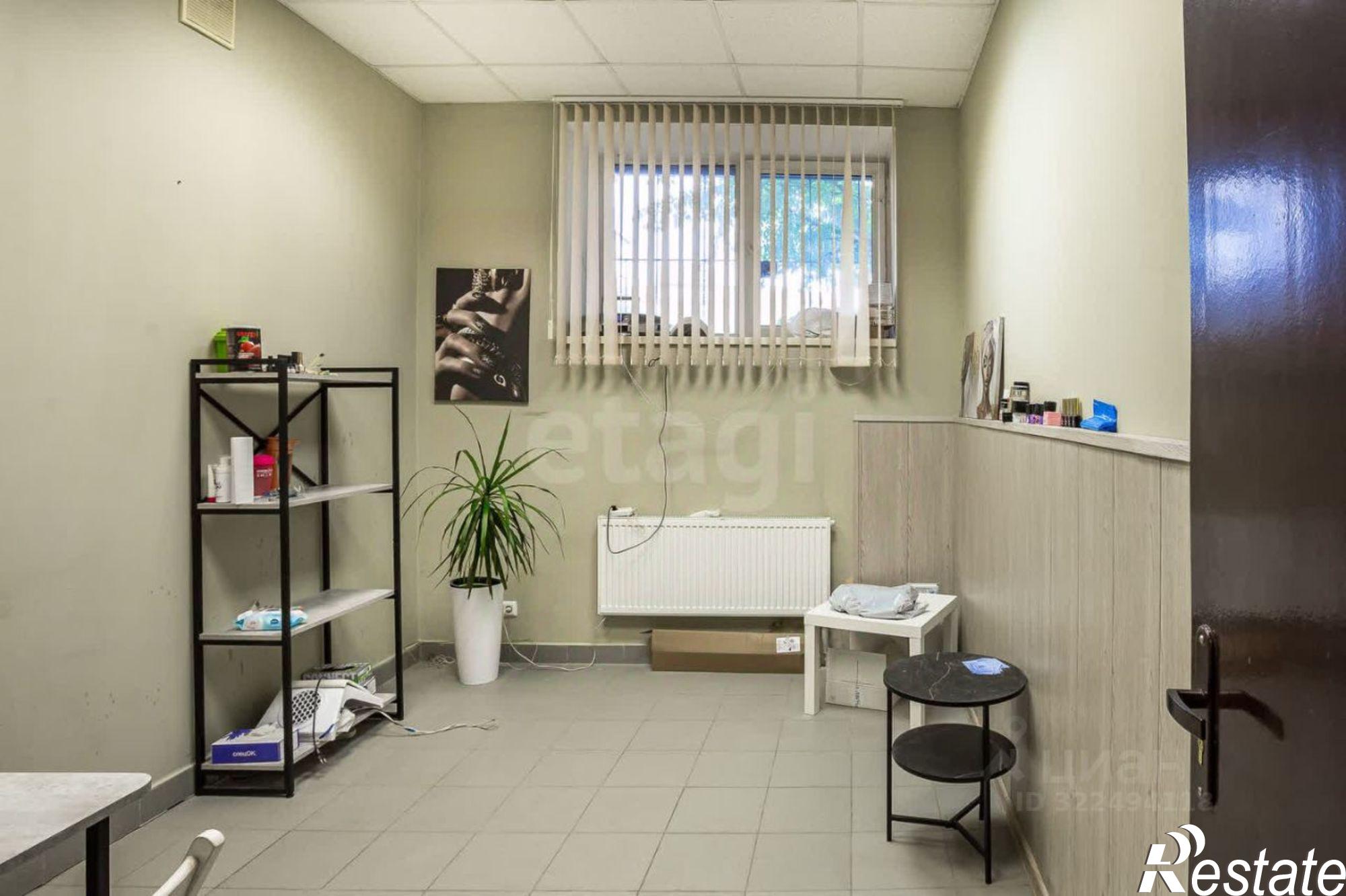 Купить офис, помещение под офис за 3 994 180 рублей на Сухонская улица, 1