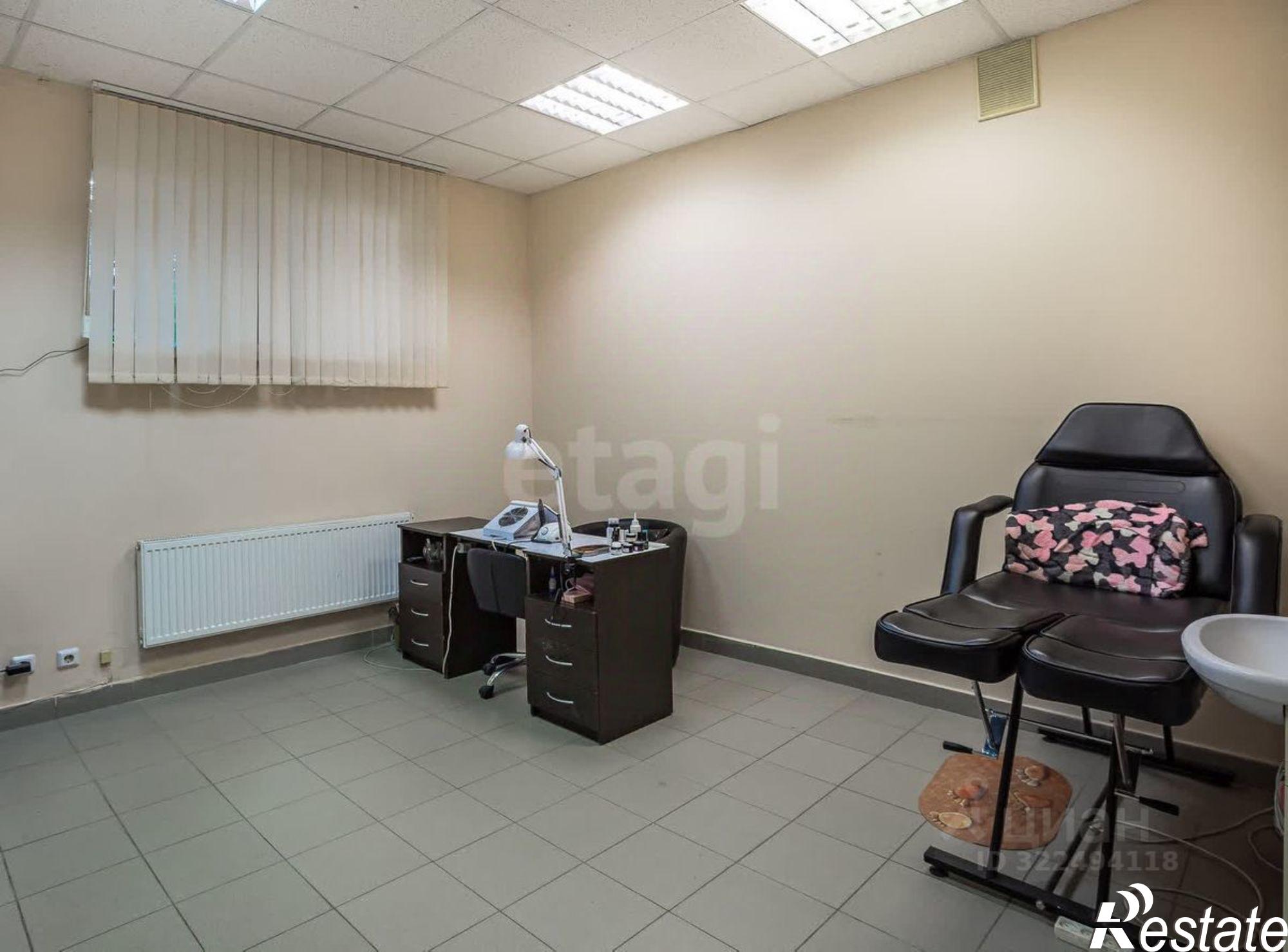 Купить офис, помещение под офис за 3 994 180 рублей на Сухонская улица, 1