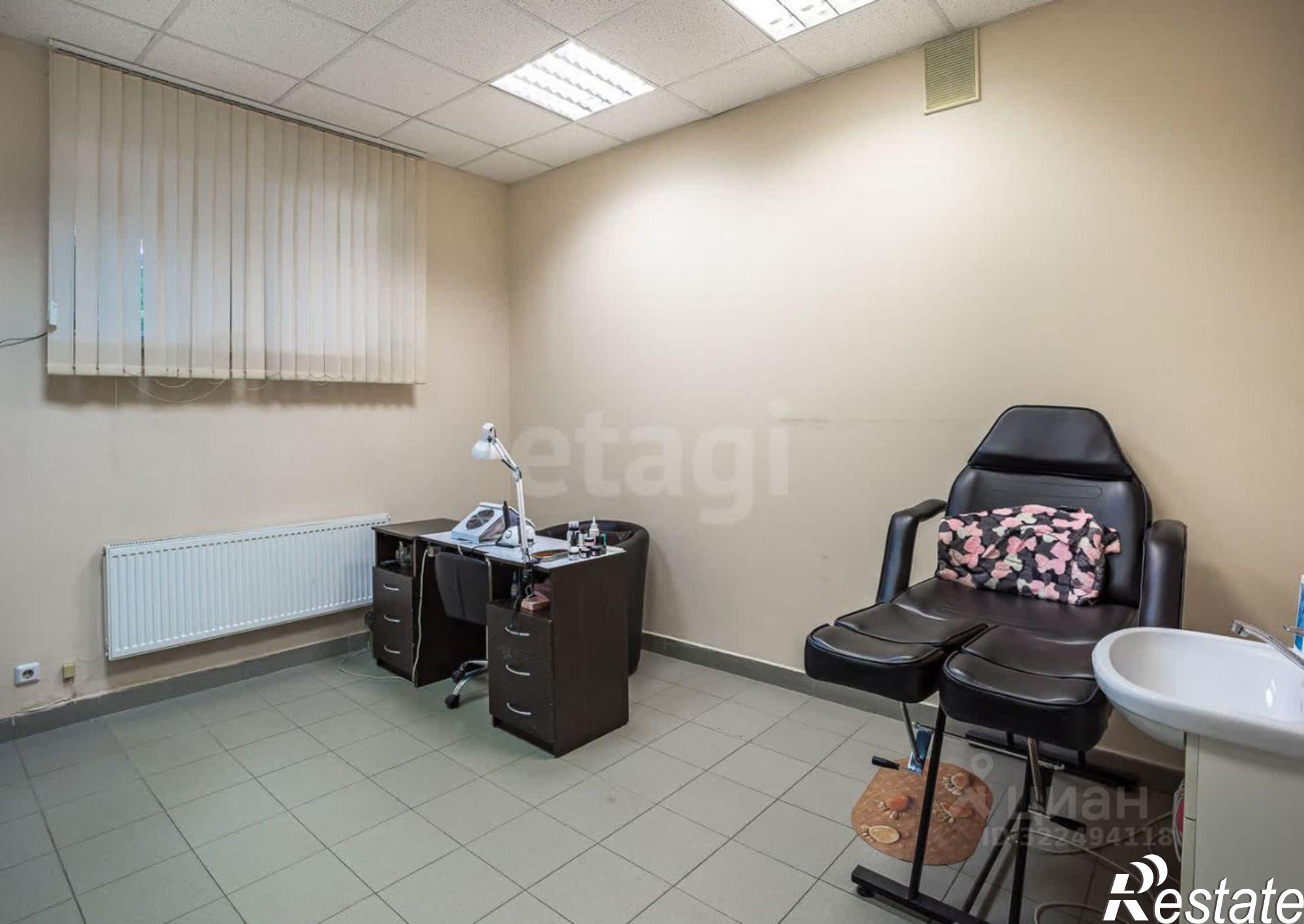 Купить офис, помещение под офис за 3 994 180 рублей на Сухонская улица, 1