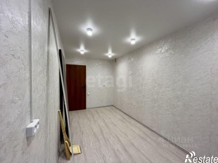 Комната улица Михаила Поповича, 26,  д. 26