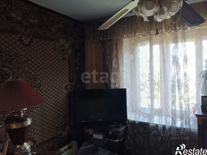 Комната улица Маршала Конева, 33,  д. 33