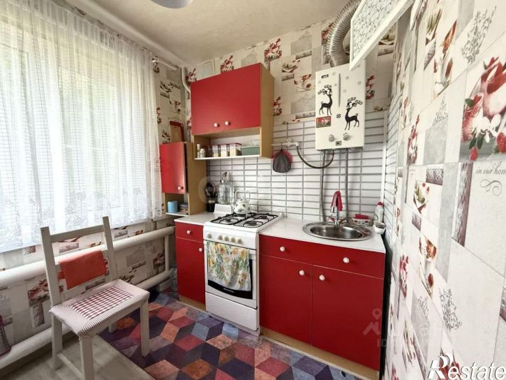 Комната улица Петина, 17,  д. 17