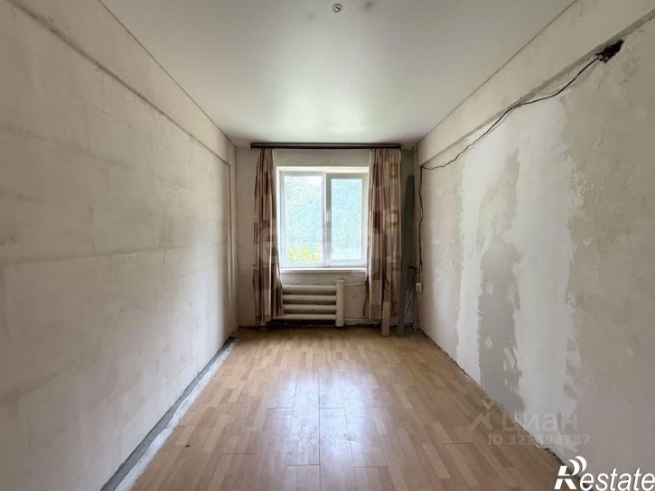 Комната улица Петина, 17,  д. 17