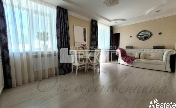 2-комн квартира улица Пугачёва, 75Б,  д. 75Б