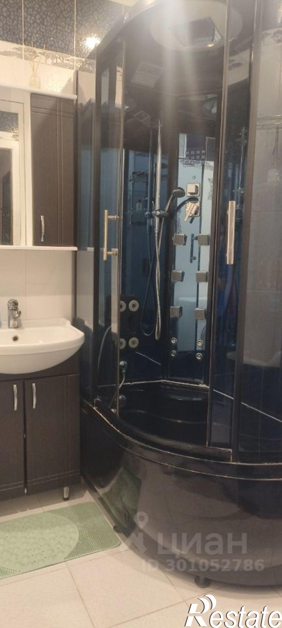 Сдать квартиру за 27 000 рублей на улица Лаврова, 9А