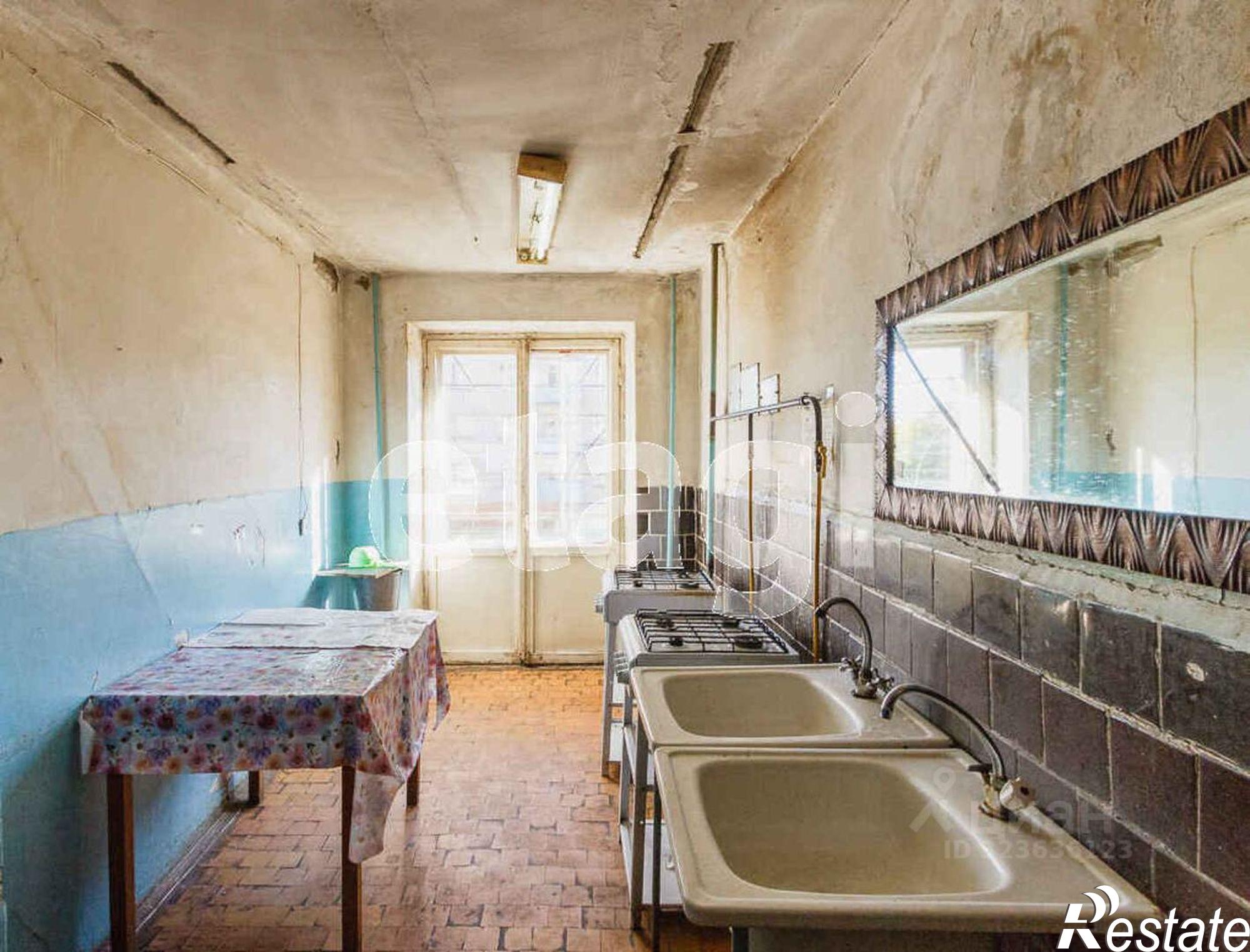 Купить комнату за 530 000 рублей на улица Панкратова, 73