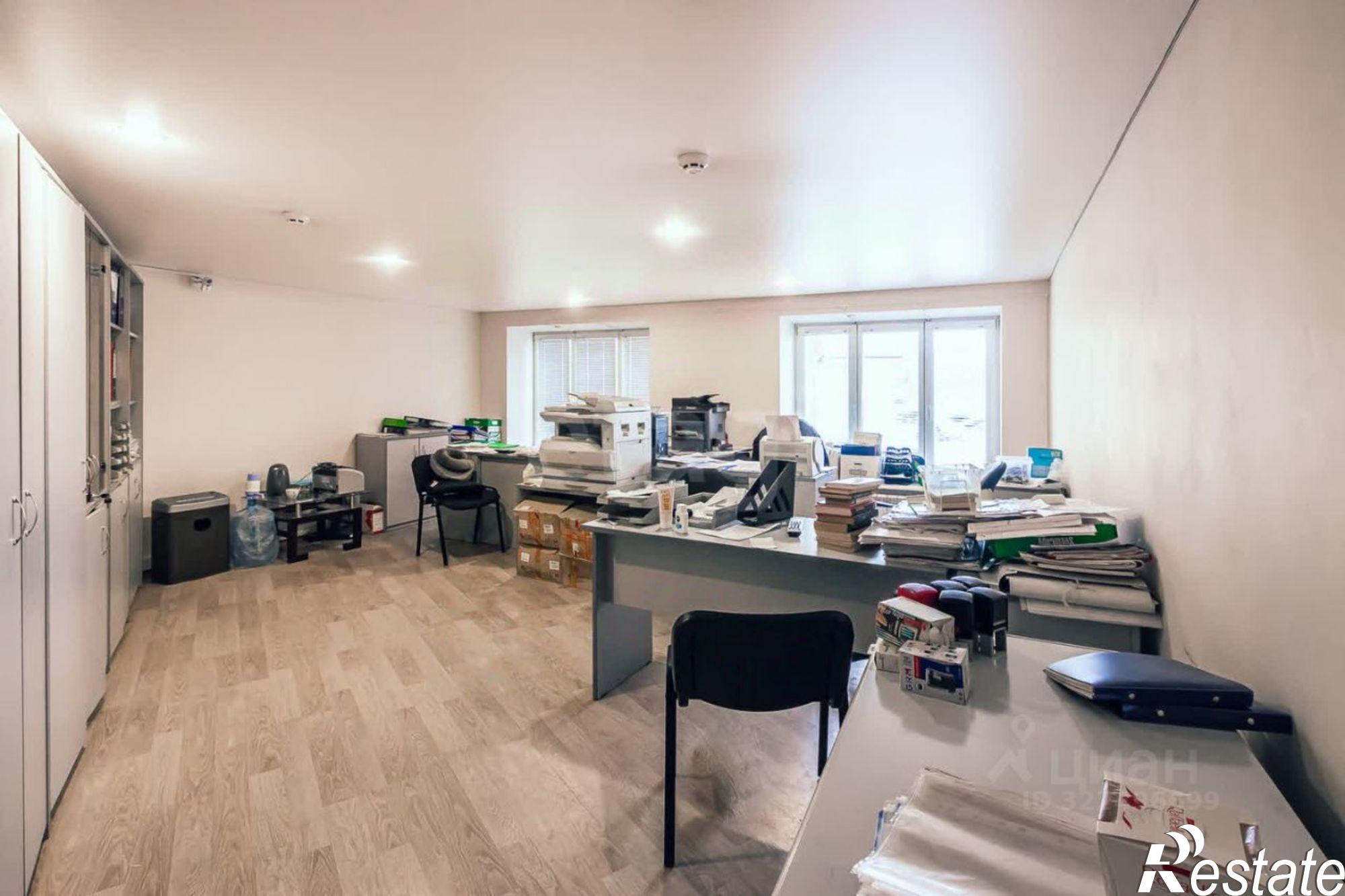 Купить офис, помещение под офис за 8 478 880 рублей на Пречистенская набережная, 74