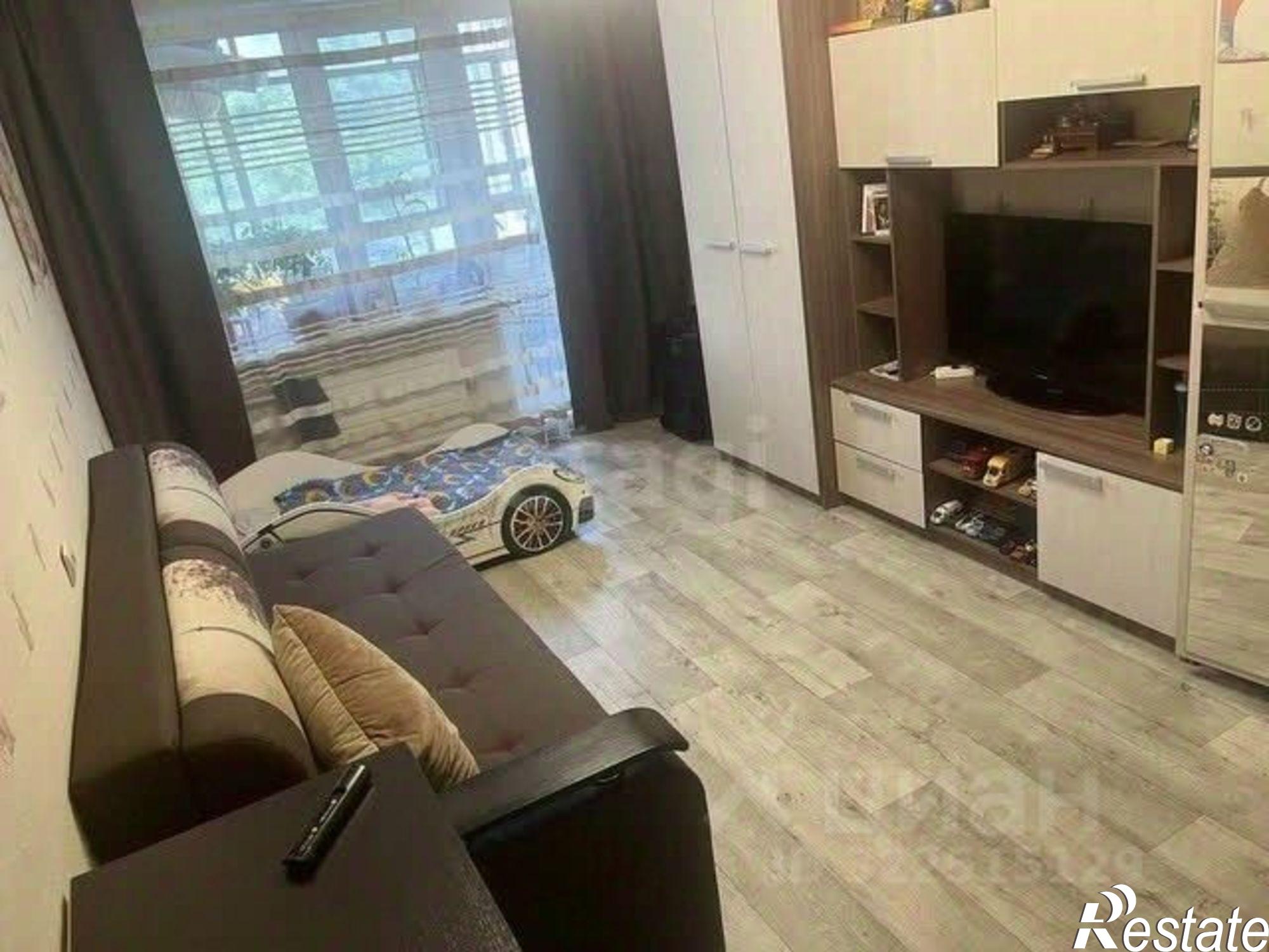 Купить квартиру за 4 300 000 рублей на улица Петина, 16