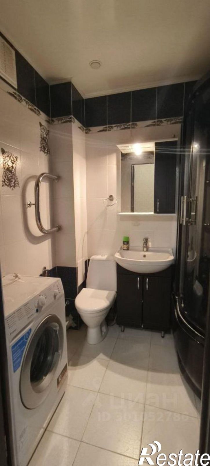 2-комн квартира улица Лаврова, 9А,  д. 9А