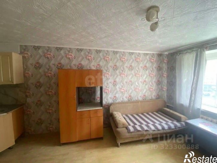 Комната улица Маршала Конева, 33,  д. 33