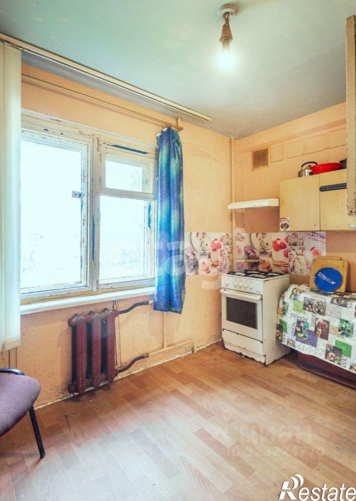 2-комн квартира улица Михаила Поповича, 22Б,  д. 22Б