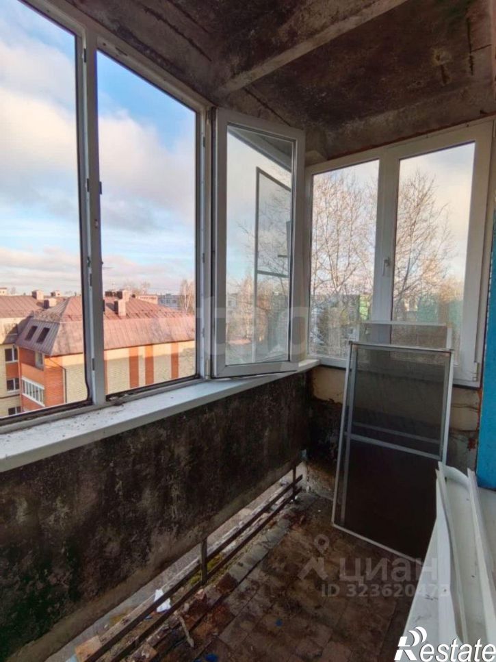 2-комн квартира улица Панкратова, 64Б,  д. 64Б