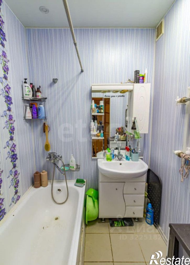 2-комн квартира набережная 6-й Армии, 209,  д. 209