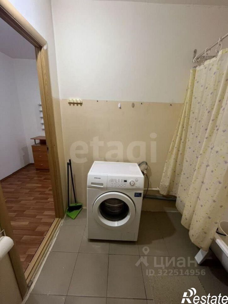 1-комн квартира улица Гагарина, 3,  д. 3