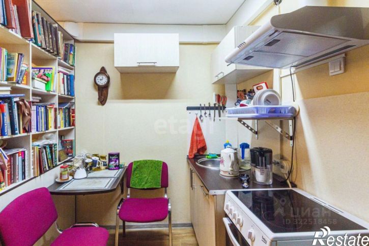 2-комн квартира улица Маршала Конева, 9,  д. 9